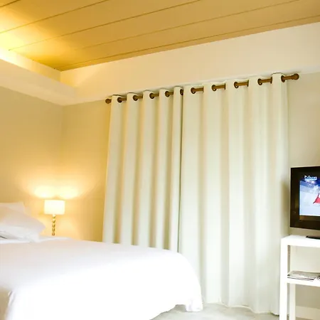 Veranda Lodge-3